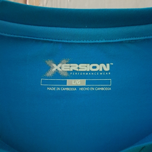 Xersion Short Sleeved Top/Shirt - Picture 3 of 6